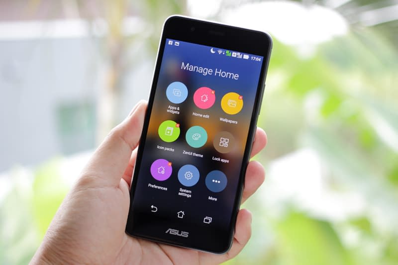 Real Internet Mobile Website Design 2 Real Internet Mobile web design: responsive design vs mobile-dedicated website
